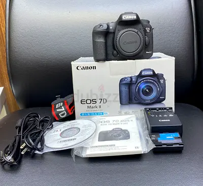 CANON EOS 7D Mark II Only Body With All Accessories