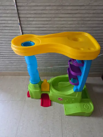 Colorful  Ball Table for Kids