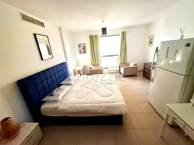 CRAZY OFFERS! PREMIUM MASTER ROOM AT A LOW PRICE 50% OFF  !!