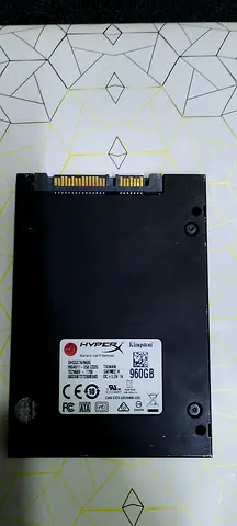1 TB SSD 2.5 SATA Kingston HyperX 960GB 2.5 SATA SSD - Used, Working