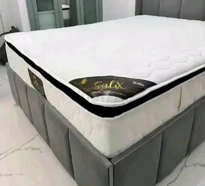 King Mattress selling