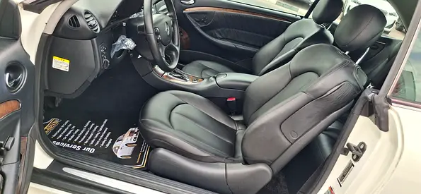 صورة 14 لـ 2009 Mercedes-BENZ CLK
