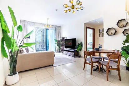 Fully Furnished || Mid Floor || Fountain View