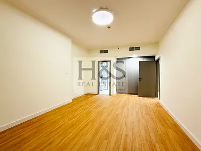 Vacant 1BHK Walking Distance to Dubai Mall