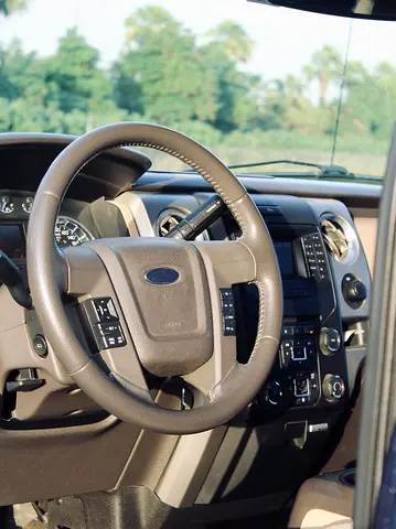 2013 FORD F-150 — миниатюра 15