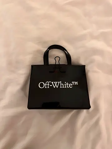 Original Off-white Baby Box Bag Luxury Bag Like brand new