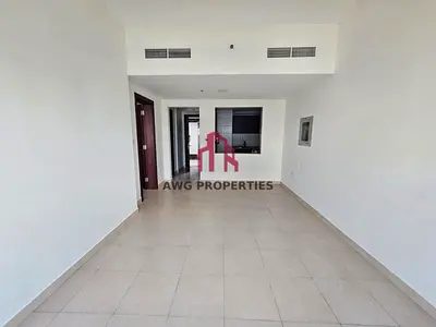 Closed Kitchen | Chiller Free | High Floor