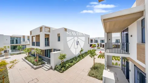 Spacious 3BR Villa | Best Deal | Family Living