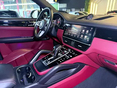 2023 Porsche CAYENNE — миниатюра 11