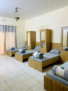 Executive Bedspace close to Metro Station with Balcony with free Wifi,DEWA,Drinking Water