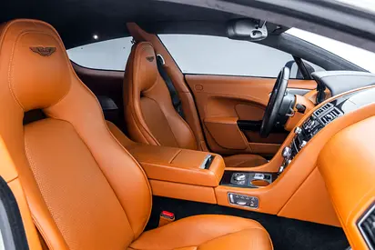 2014 Aston Martin RAPIDE 缩略图 10