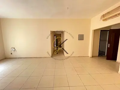🌟 Spacious Unfurnished 2BHK for Bachelors | 2 Washrooms | 1550 Sqft | Prime Living in Muwailah Commercial – Sharjah 🏡✨
