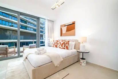 Turn-Key | Balcony with Marina Views | High-floor