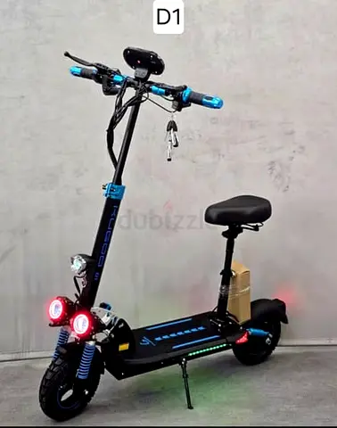 Kugoo D1 Electric Scooter | Powerful Motor | Long Battery Backup | Smooth Ride