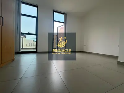1BR | 2 Baths | Fully Equipped with branded appliances | Running Balcony | Vacant I immediate move-in only