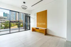Modern I Ready to Move In I Brand New