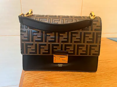 As new fendi kan I bag