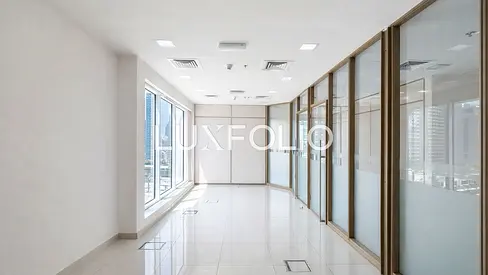 Fitted | 3 Parkings | Vacant | Burj View