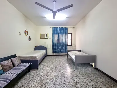 Spacious Bedspace for bachelors