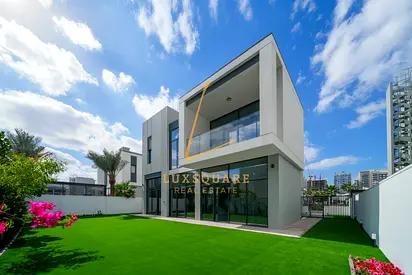 Opposite Community Pool | Maids Room | Vacant