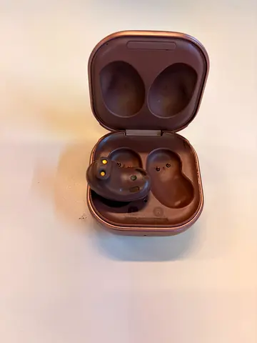 Samsung buds live only left side Gold color