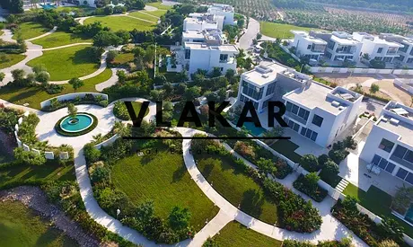 Lagoon or Garden View | Multiple Options