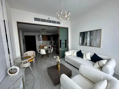 Spacious 1 Bed | Iconic Pyramid Design