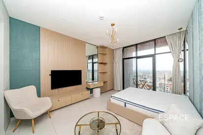 Skyline View | Immaculate Condition