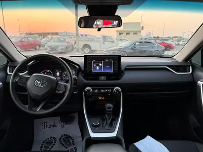 2021 Toyota RAV 4 — миниатюра 8