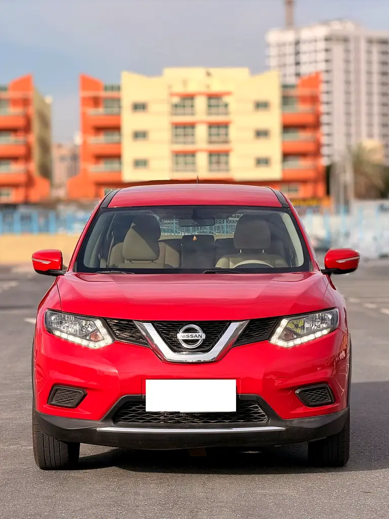 Nissan X-Trail 2017 — photo 1 of 10