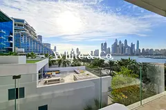 Exclusive Penthouse | Panoramic Sea Views