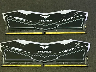 TEAMGROUP T-Force Delta RGB DDR5 Ram 64GB (2x32GB) 6000MHz PC5-48000 CL38 Intel XMP 3.0  AMD Expo C