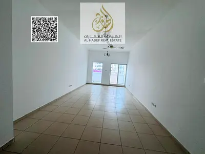 شقه تملك لجميع الجنسيات غرفه وصاله ابراج عجمان مطبخ مغلق جاهزه للسكن