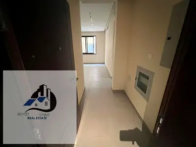 للايجار بعجمان غرفتين وصالة اول ساكن الجرف 3