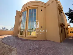Beautiful 5BR | Majlis | 2 x Kitchen | Maids