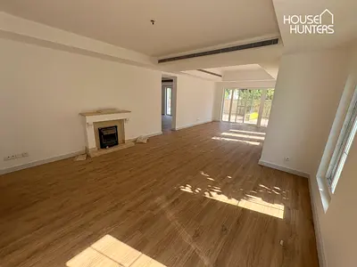 Available Now | Private Pool | Type 11 | Vacant