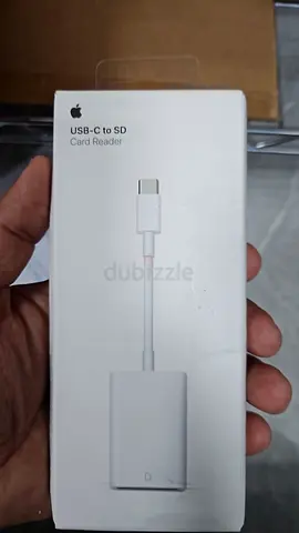 NEW APPLE USB-C TO SD CARD READER MUFG2AM/A WHITE