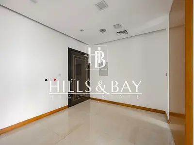 Fully Renovated | Racecourse View | Partitions