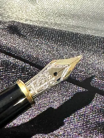 Montblanc misterstück gold coated classified fountain pen M