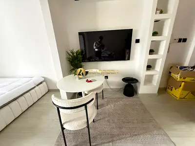 استوديو مفروش | نورا ريزيدنس JVC | تصميم مخطط مفتوح