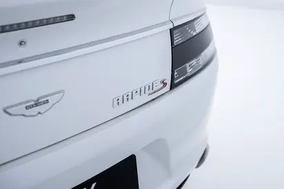 2014 Aston Martin RAPIDE 缩略图 6