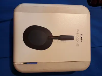 Sony WH-1000XM5 Wireless Noise-Cancelling Headphones — Boxed