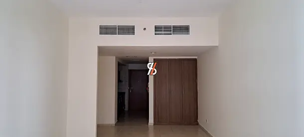 استوديو للبيع جاهز للسكن في أبراج عجمان ون | موقع مميز | فرصة استثمارية ممتازة