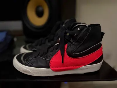 Nike Blazer Jumbo Swoosh