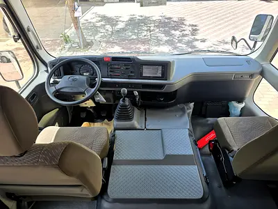 2026 Toyota COASTER 照片 9