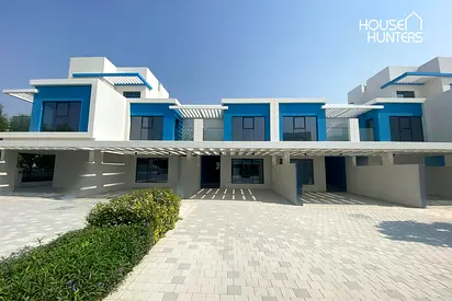 5 Bedroom | Santorini | Up to 6 cheques | G+2