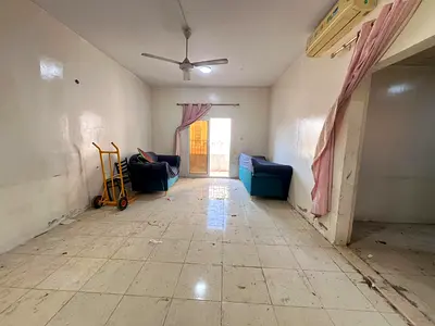 Lavish 2BHK full family Building just rent 40k