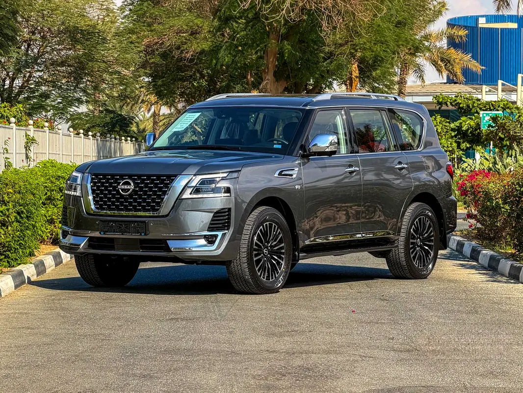 Nissan Patrol 2024 — photo 1 of 20
