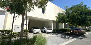 Luxury villa for annual rent in Al Zorah Ajman, 3 master bedrooms, private pool and garden, maid’s