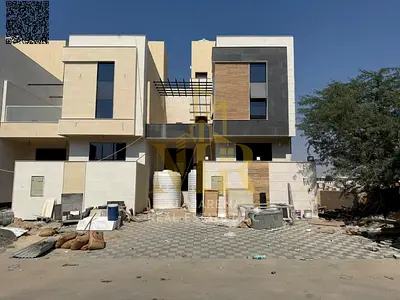 فيلا بسعر شامل رسوم التسجيل والتمليك على الشارع الرئيسي جاهزة للسكن في أرقي مناطق عجمان تملك حر لجميع الجنسيات بدون دفعة مقدمة..